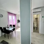 Luna Modern Sea View Apartamento Split