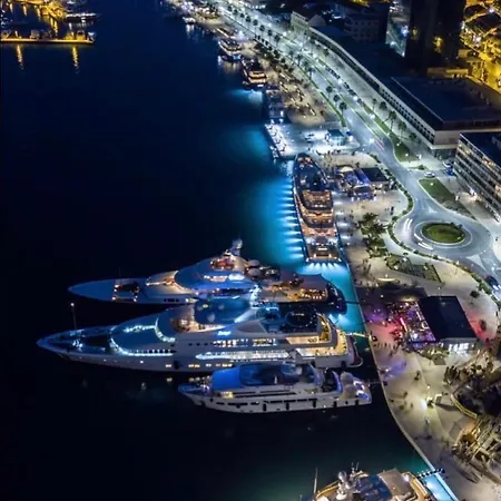 Apartamento Luna Modern Sea View *