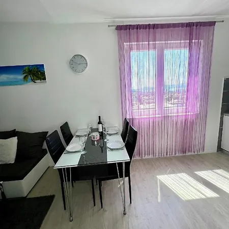 Apartment Luna Modern Sea View *